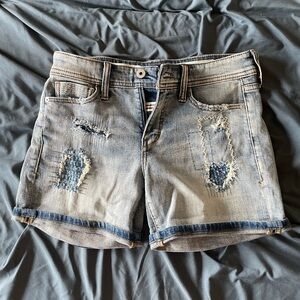 NWT Anthropologie Pilcro Boyfriend Denim Shorts Size 26